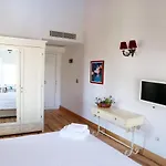 Gubiba Evleri Hotel Alaçatı