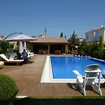 Gubiba Evleri Hotel Alaçatı