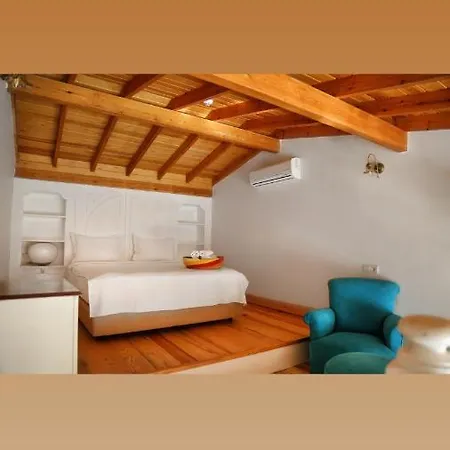 Hotel Gubiba Evleri Alacati