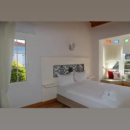 Gubiba Evleri 2* Alacati