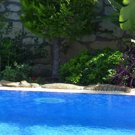 Gubiba Evleri 2* Alacati
